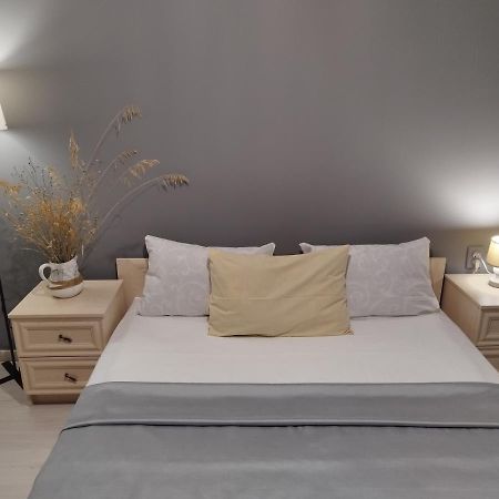 Sky The Apartment Centre ตีรัสปอล ภายนอก รูปภาพ