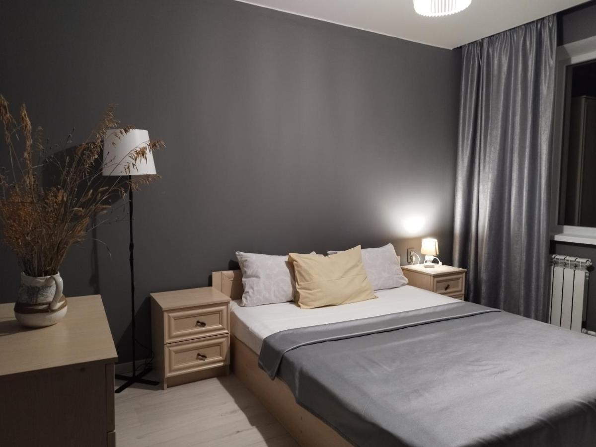 Sky The Apartment Centre ตีรัสปอล ภายนอก รูปภาพ