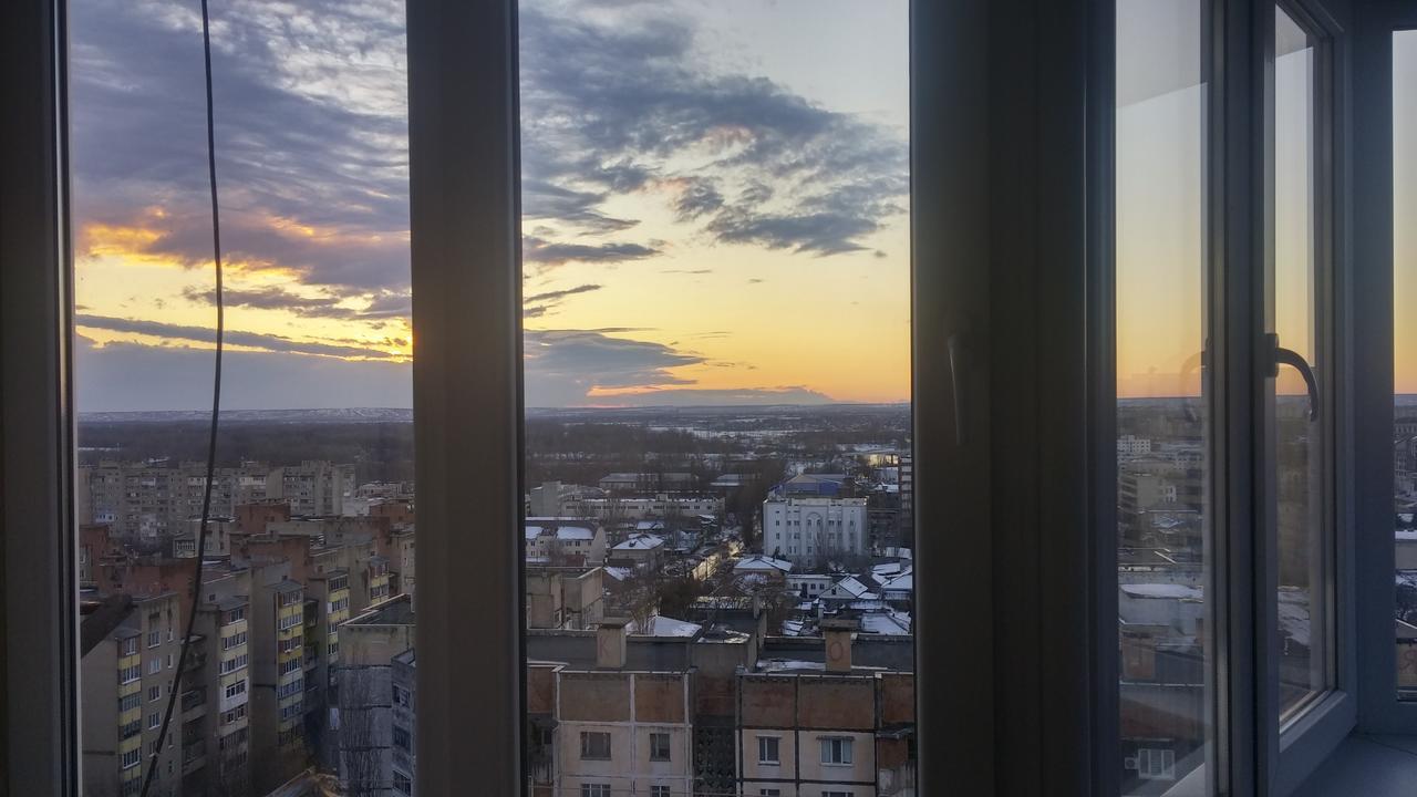 Sky The Apartment Centre ตีรัสปอล ห้อง รูปภาพ