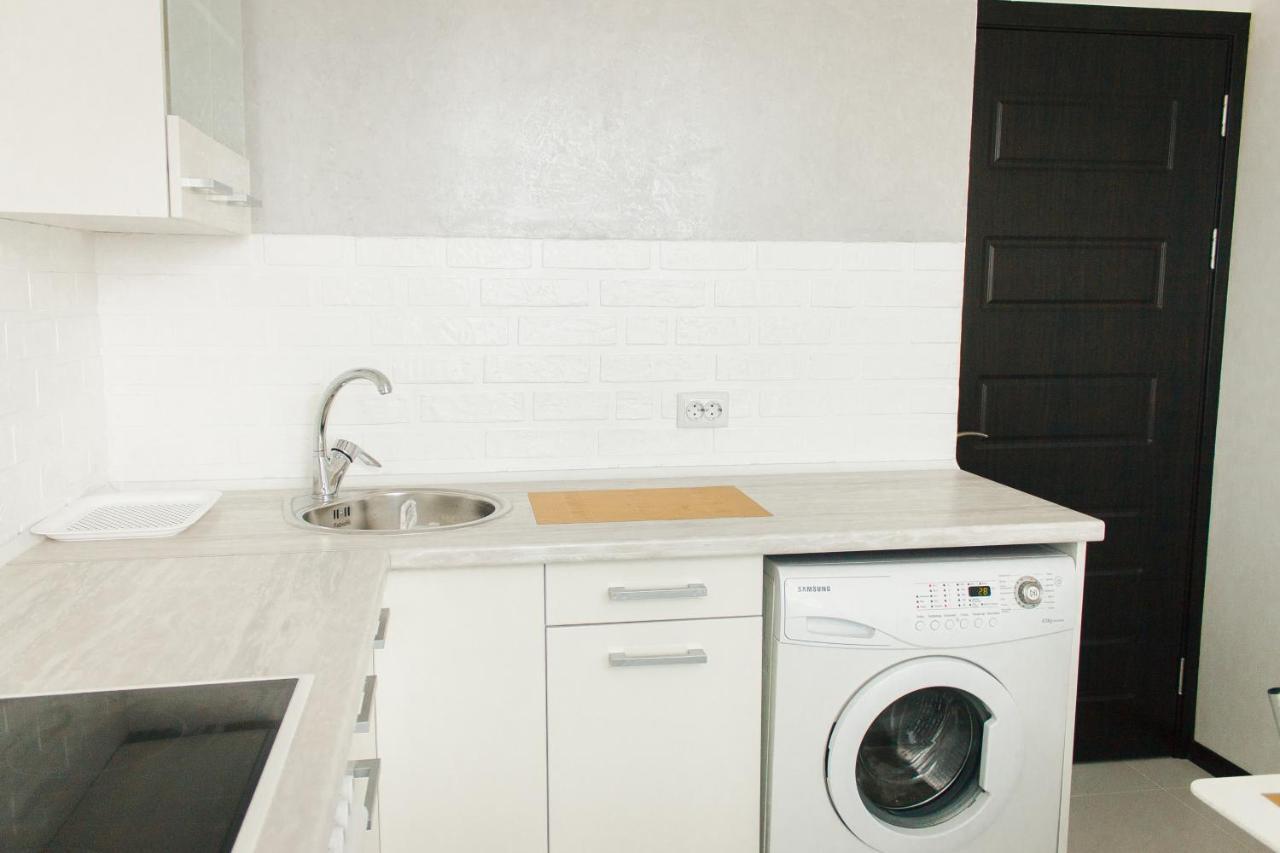 Sky The Apartment Centre ตีรัสปอล ห้อง รูปภาพ